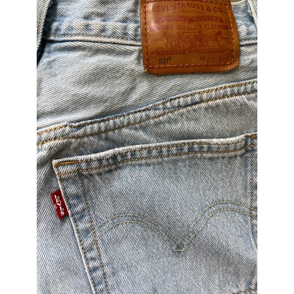 Levi’s 501‎ Destroyed High-Rise Cutoff Button Fly Premium Jeans Shorts Size 25 - Picture 6 of 9